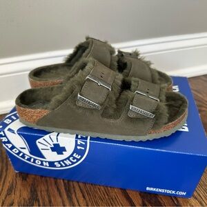New Birkenstock Arizona Shearling in Thyme Green